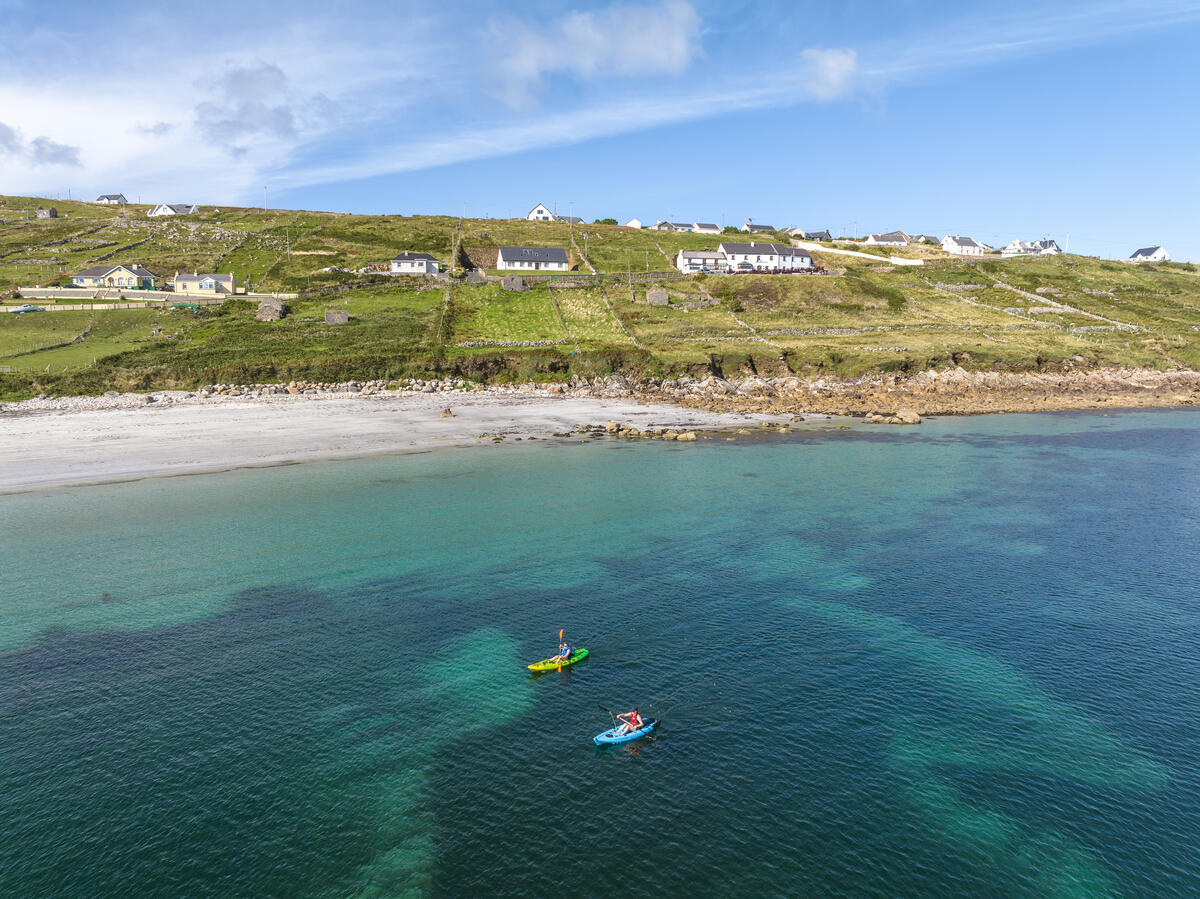 Kayaking near Arranmore — Burtonport tides